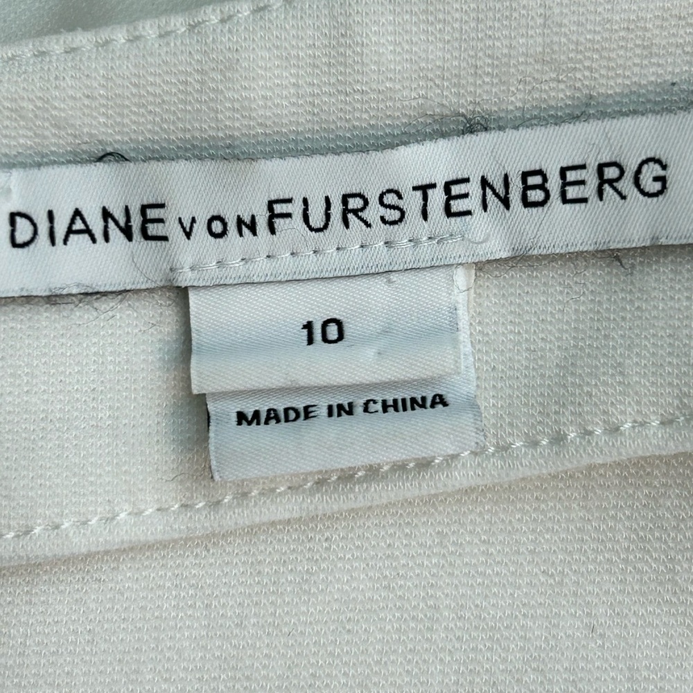 Diane von Furstenberg Carpreena Mini A-Line, White Dress with Pockets, Size 10 - Picture 6 of 10